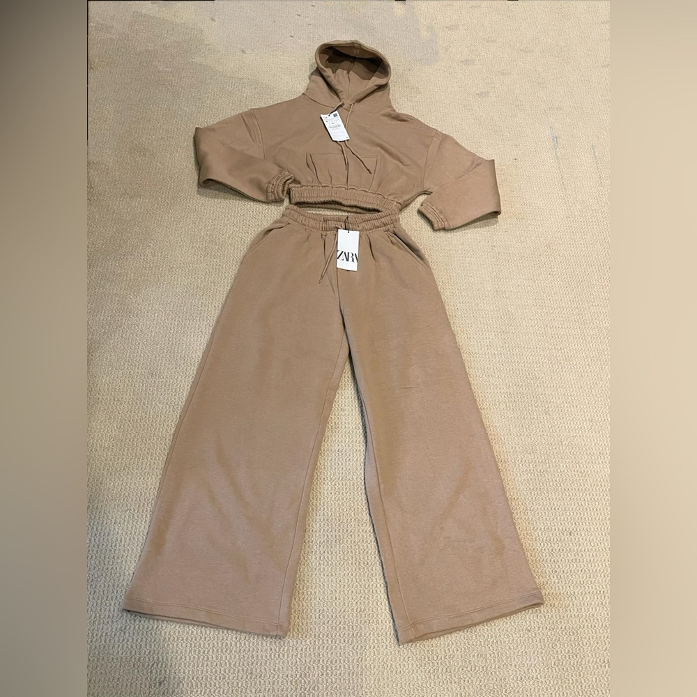 Zara long sleeve, hoodie,straight pants asize XS, S